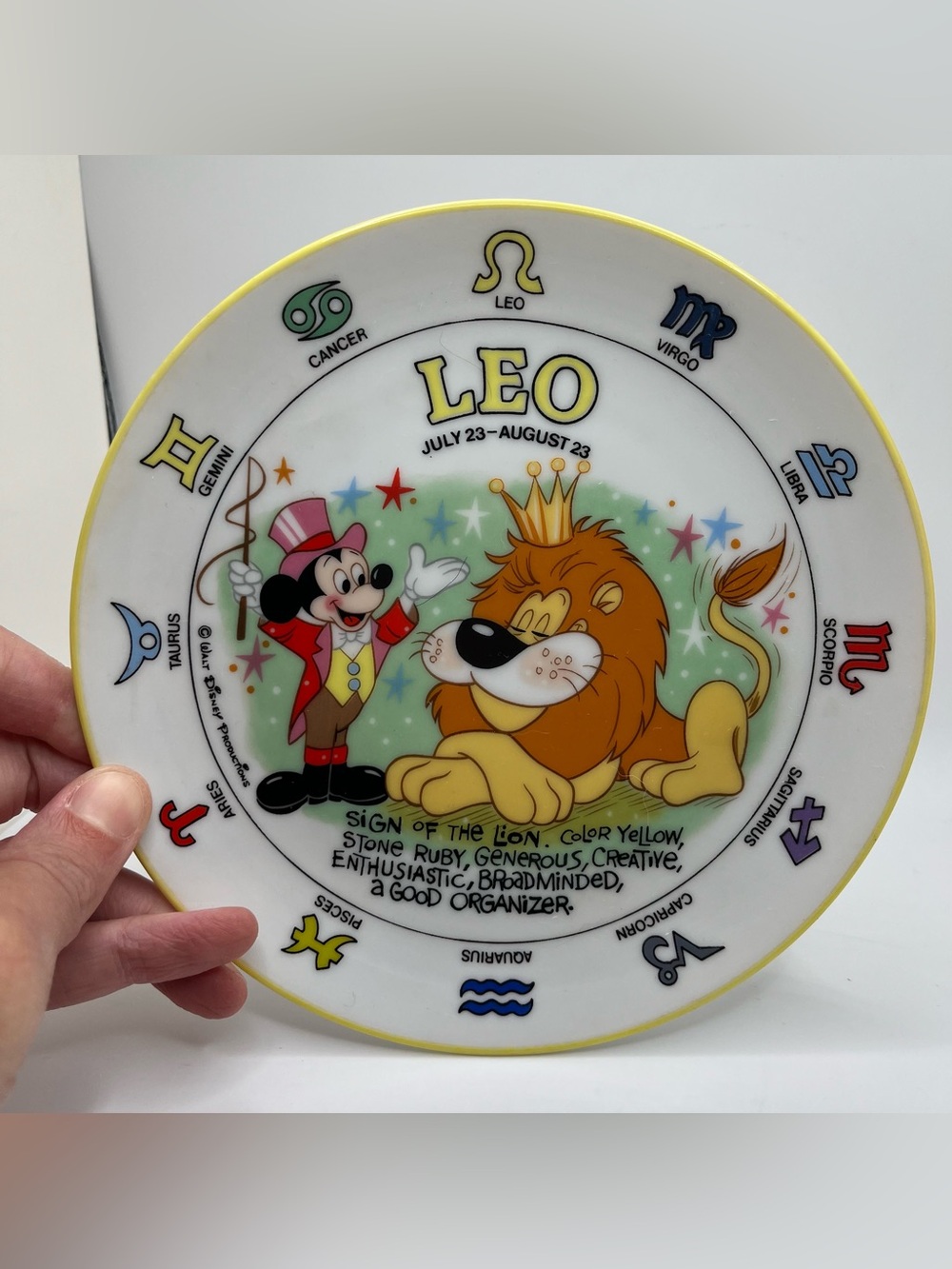 Vintage Walt Disney Ceramic Signs Of The Zodiac Leo Collectors Plate 6.5 Inch
